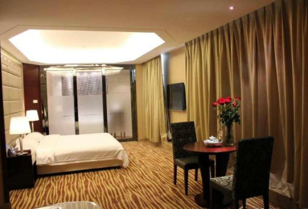 Jun Hao Hotel Dongguan  Dış mekan fotoğraf