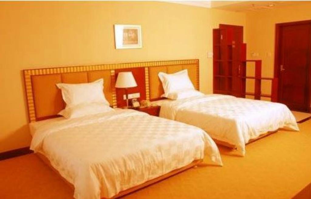 Jun Hao Hotel Dongguan  Dış mekan fotoğraf