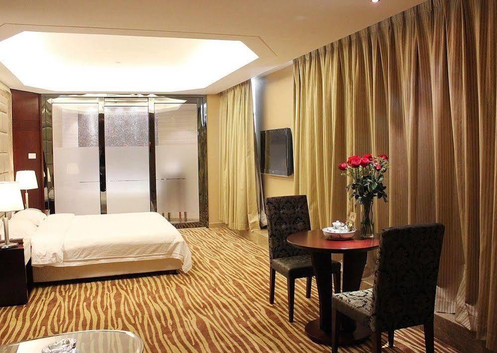 Jun Hao Hotel Dongguan  Dış mekan fotoğraf