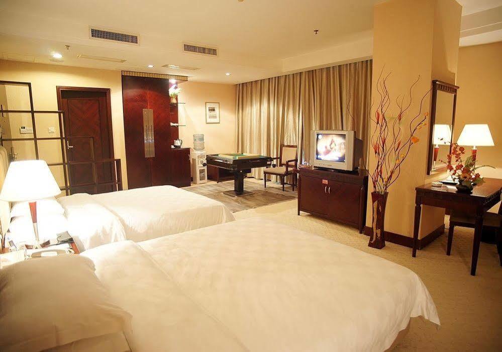 Jun Hao Hotel Dongguan  Dış mekan fotoğraf