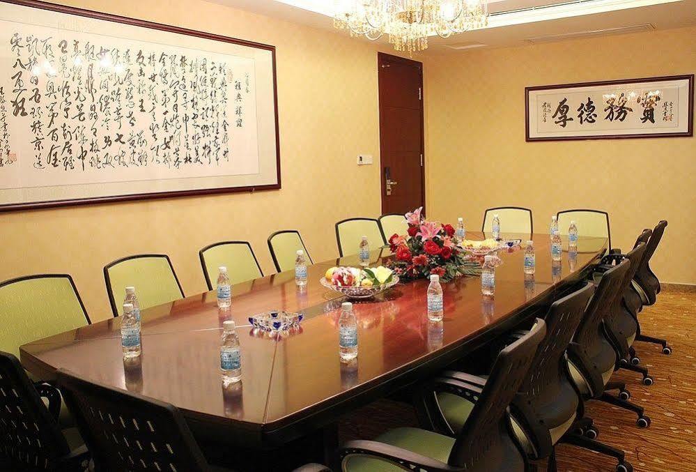 Jun Hao Hotel Dongguan  Dış mekan fotoğraf